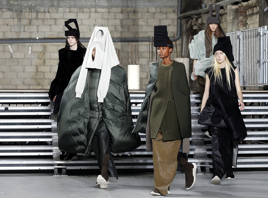 PARIS, FRANCE - MARCH 02: Models walk the runway during the Rick Owens show as part of the Paris Fashion Week Womenswear Fall/Winter 2017/2018 on March 2, 2017 in Paris, France. (Photo by Thierry Chesnot/Getty Images)