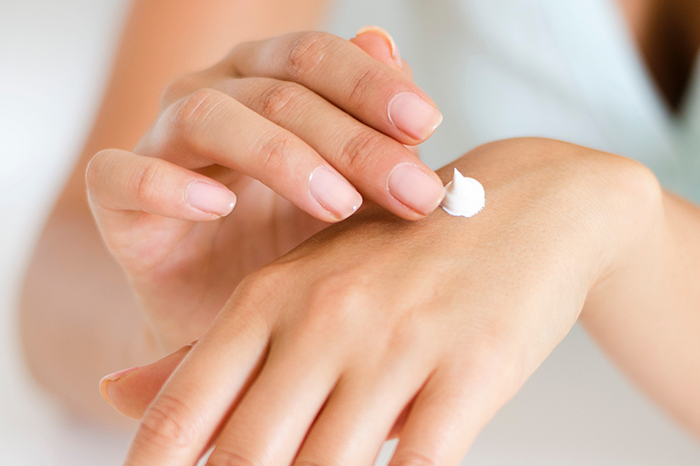 10 skincare ingredients that are damaing your skin gafencu magazine cream