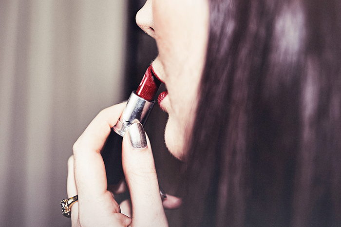 10 skincare ingredients that are damaing your skin gafencu magazine lipstick