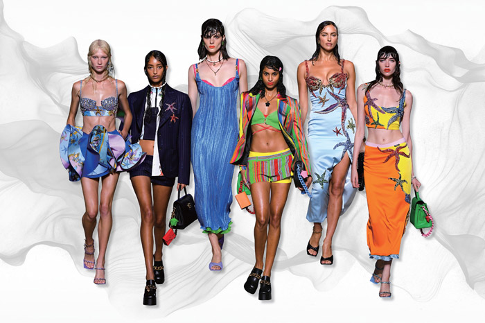gafencu gmhk fashion Hot Catwalk Trends A round-up of the best Spring Summer 2021 looks_Versace