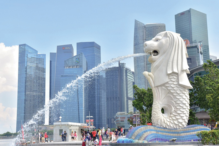 gafencu magazine travel Next Stop, Singapore Check out these must-visit lion prowling hotspots lion