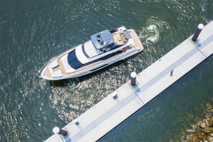 gafencu luxury lifestyle luxury living travel yachting Lantau Yacht Club discovery bay the marina