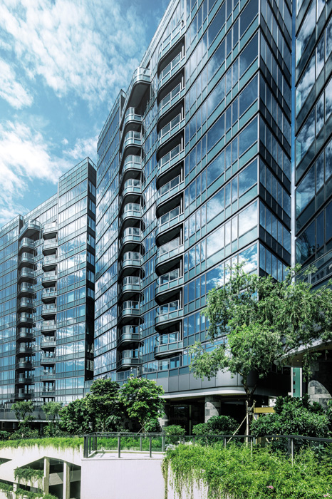 university-heights-stunning-new-kotewall-road-residence-embodies-peak-luxury-mid-levels-living-gafencu-hongkong-1
